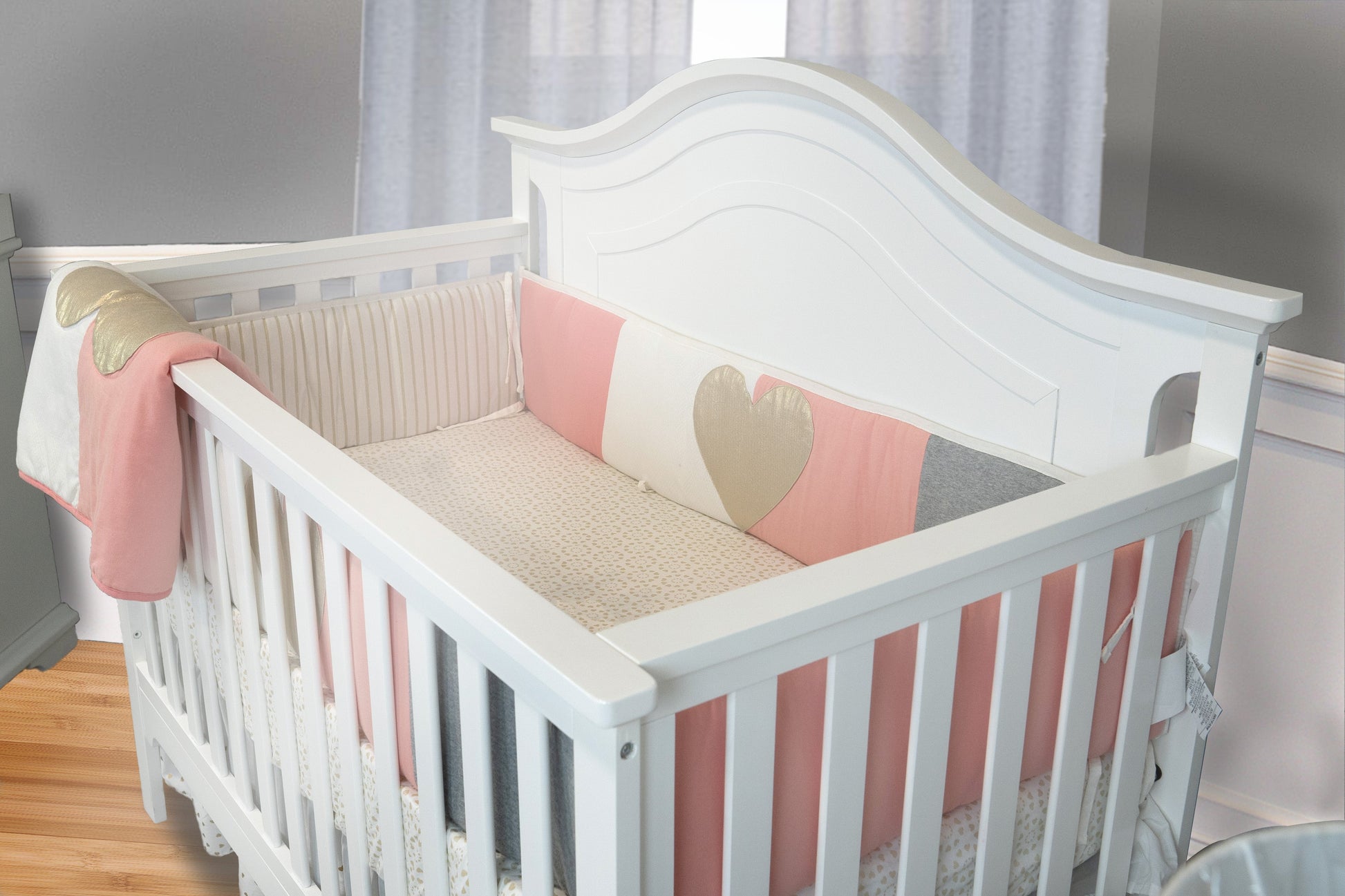 Catania Convertible Crib in White Finish image 2