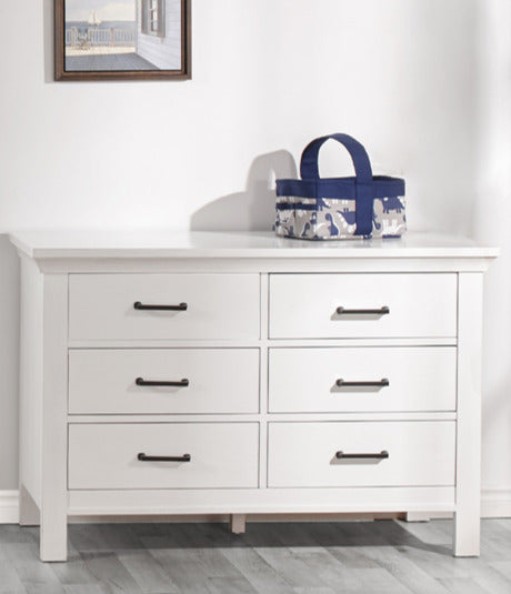 Como Double Dresser in Vintage White