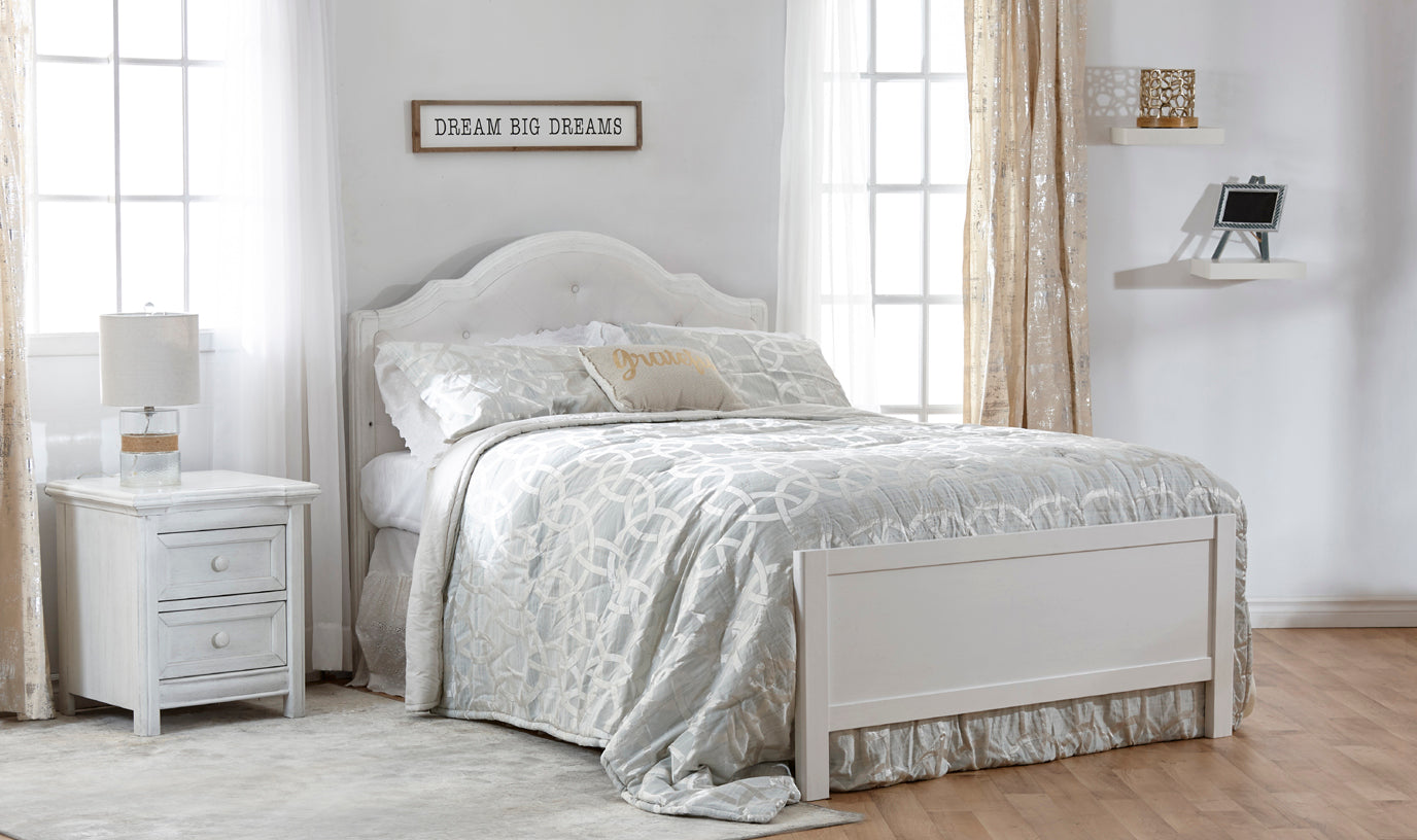 Cristallo Forever Crib with Fabric Panel image 3