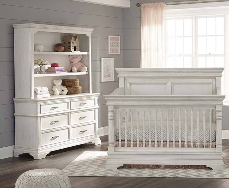 Kerrigan 6 Drawer Dresser in Rustic White