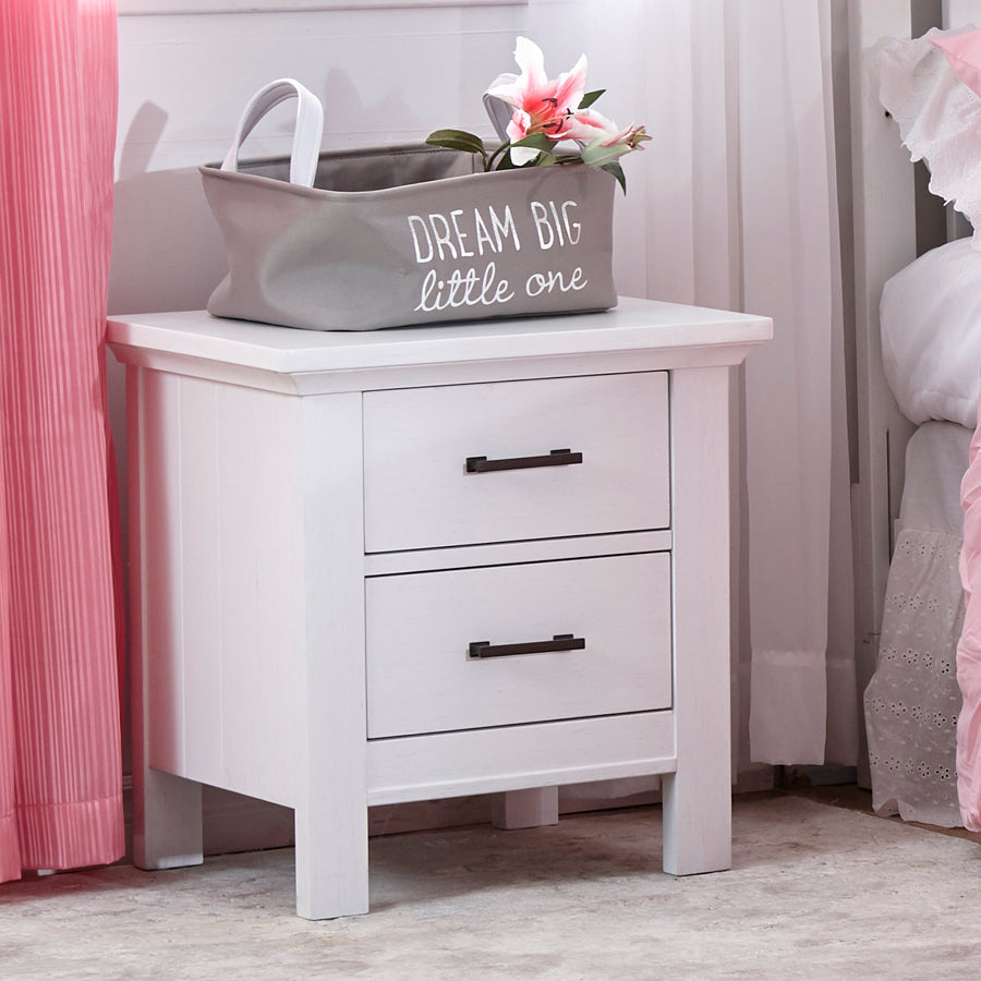 Como Night Stand in Vintage White