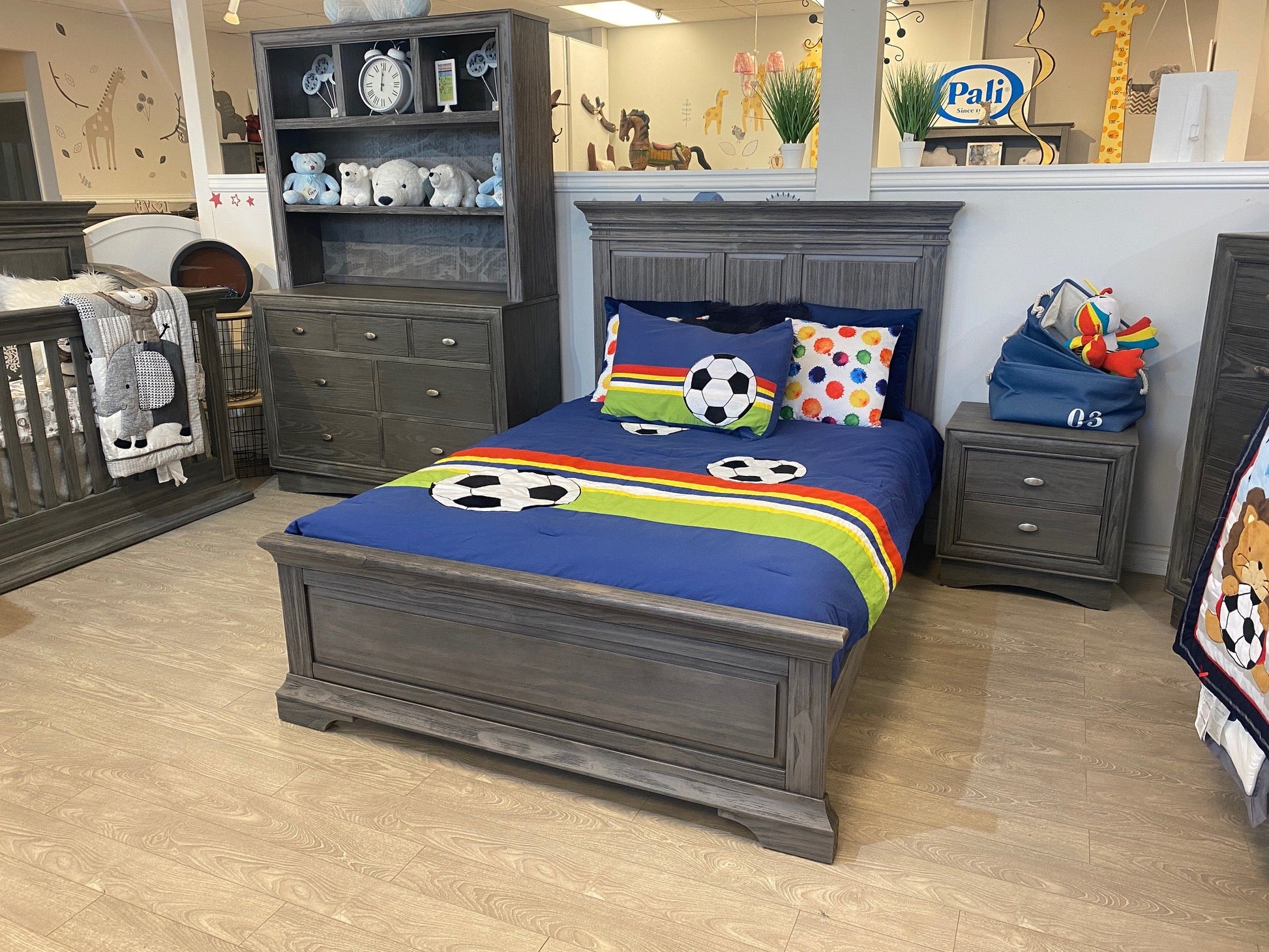 Preston Double Bed image 1