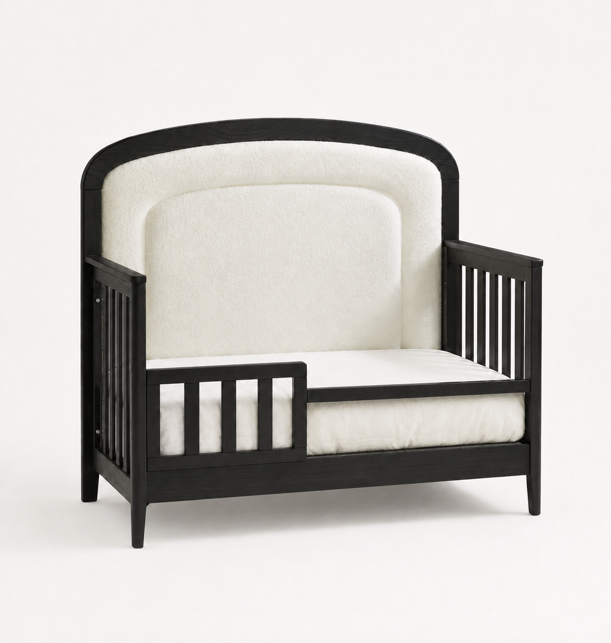 Palo 5-in-1 Convertible Crib