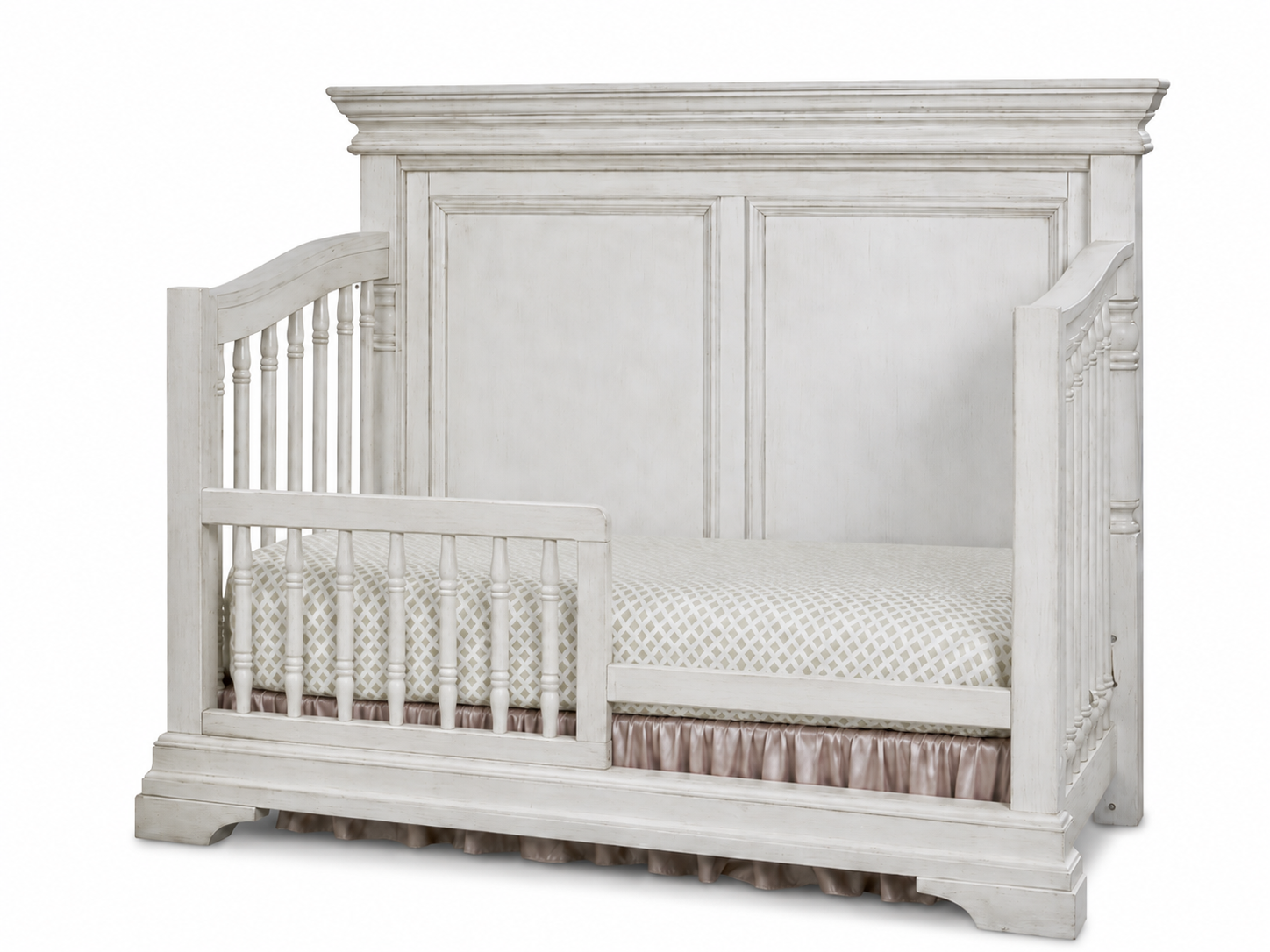 Color: Rustic White | Kerrigan Crib