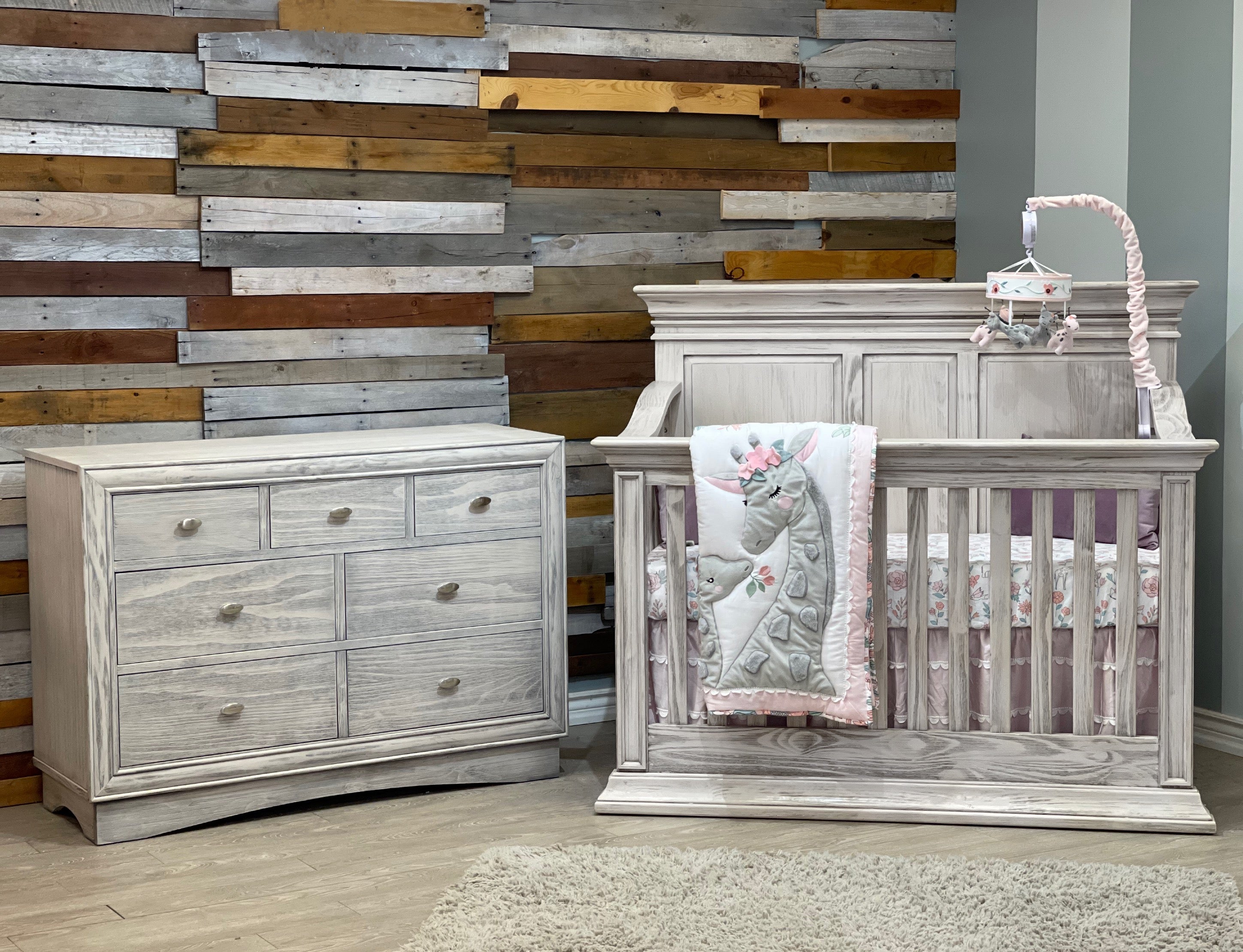 3 PIECE CHIC CRIB PACKAGE DEAL IN RUSTIC WHITE image 0