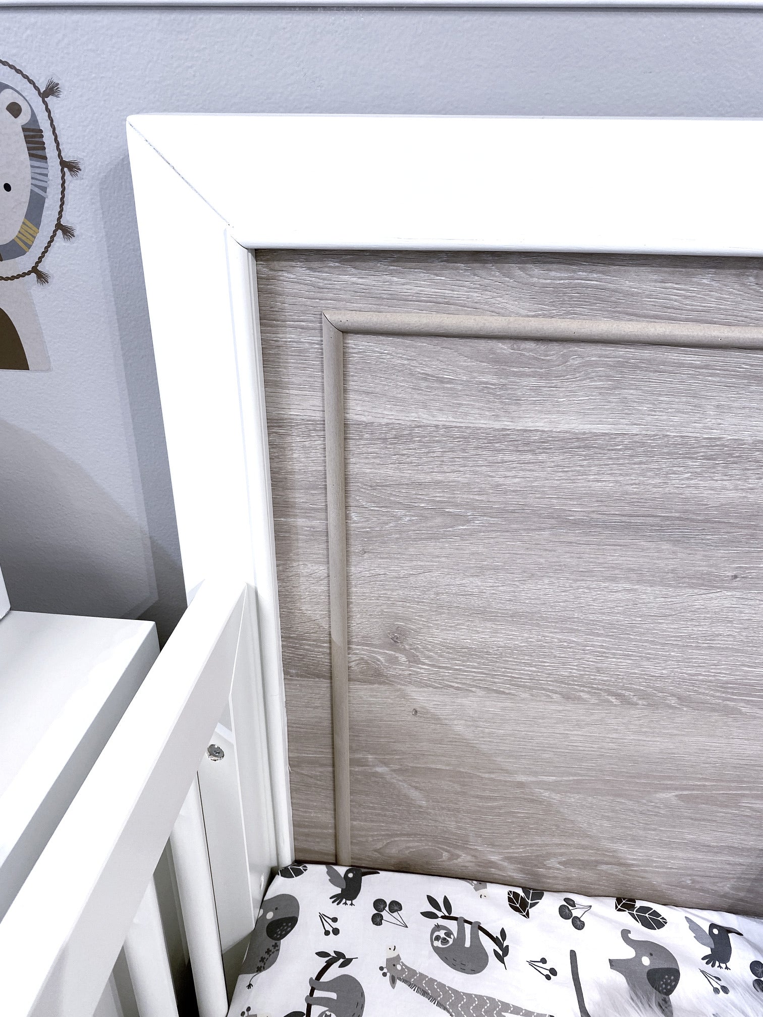 3 PIECE BIRCH SET  ** CRIB+DRESSER+FREE MATTRESS** image 3