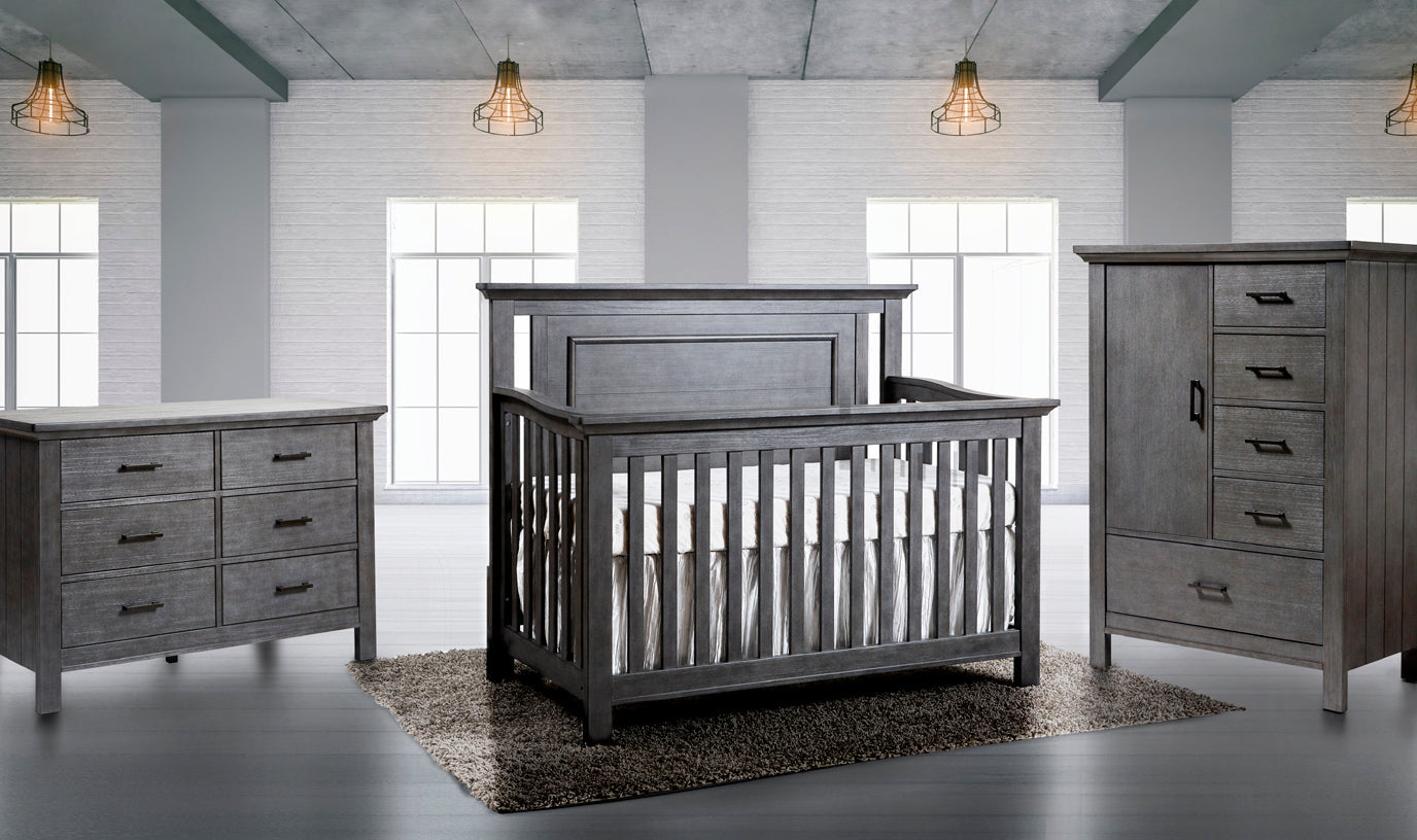 Como Flat Top Crib in Distressed Granite