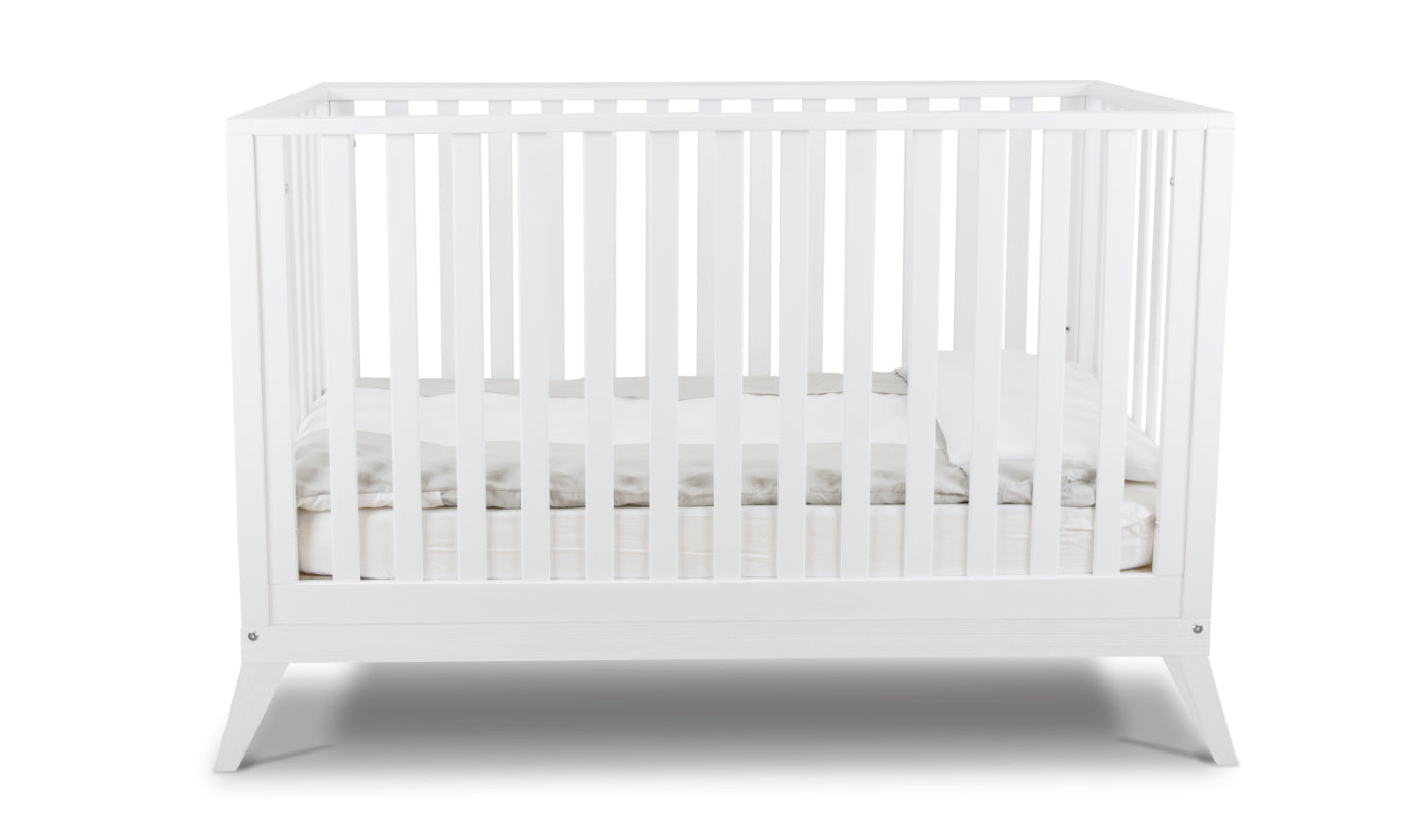 Donatello Classic crib in White image 1