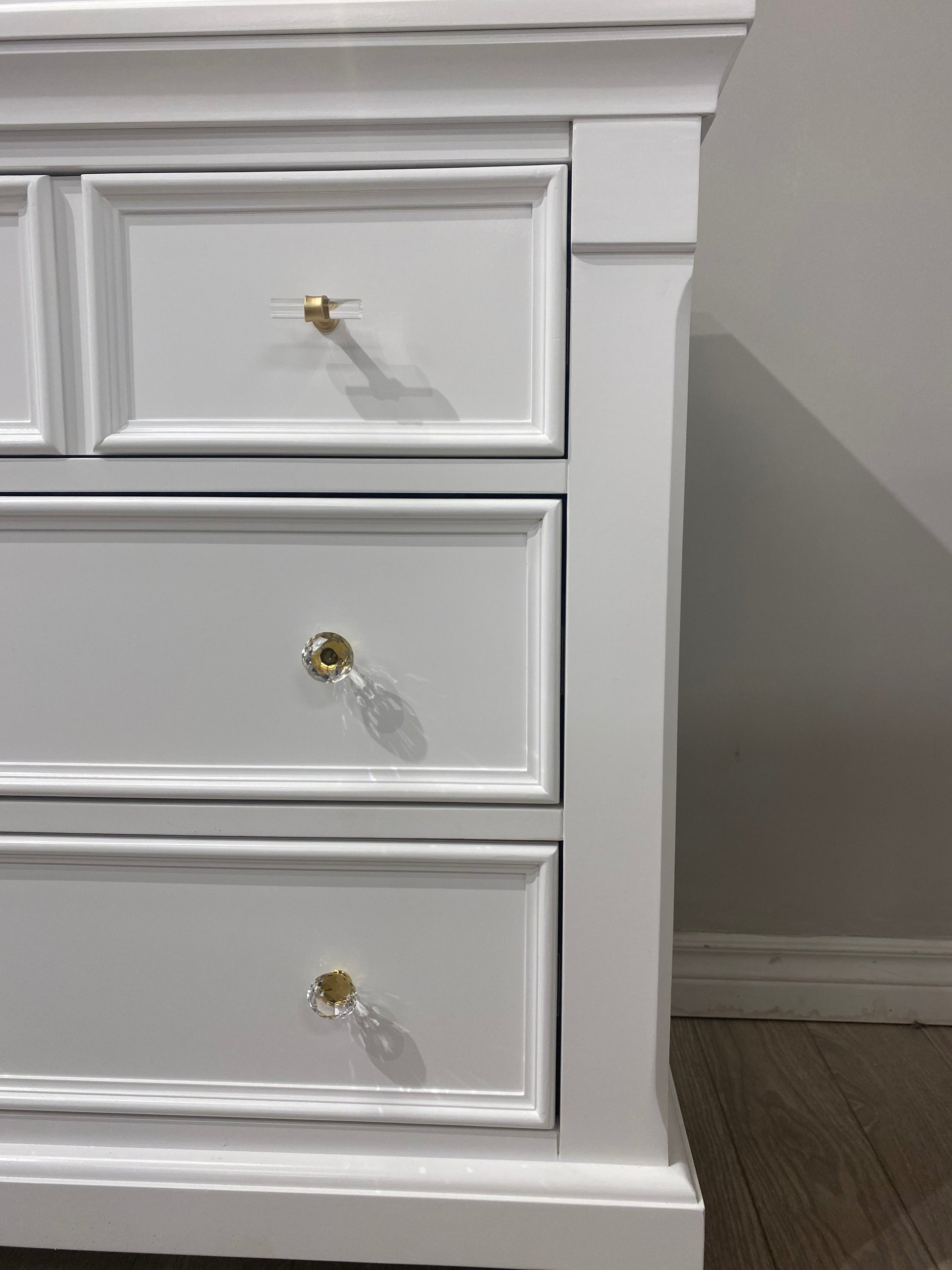 Glendale Double Dresser in White and Gold