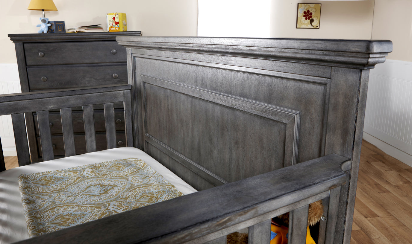 Modena Forever Crib in Distressed Granite