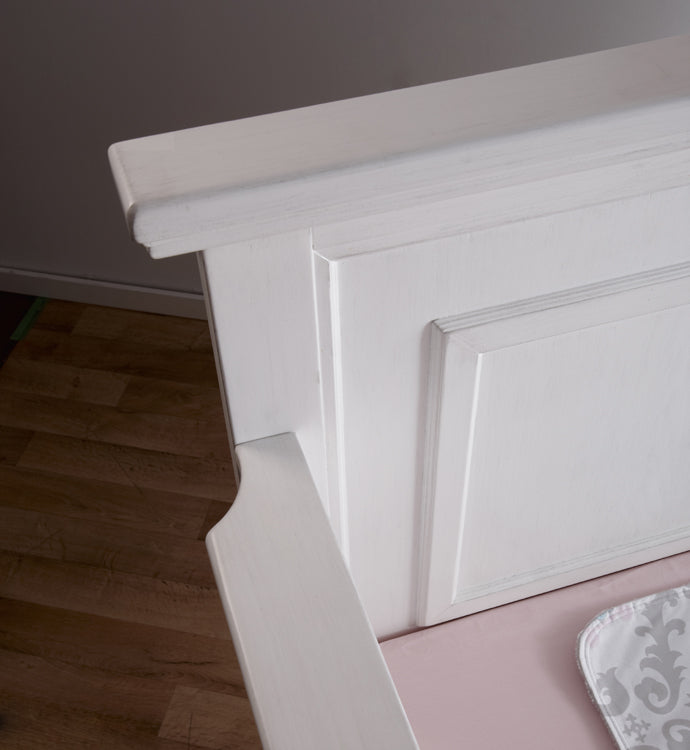 Modena Forever Crib in Vintage White